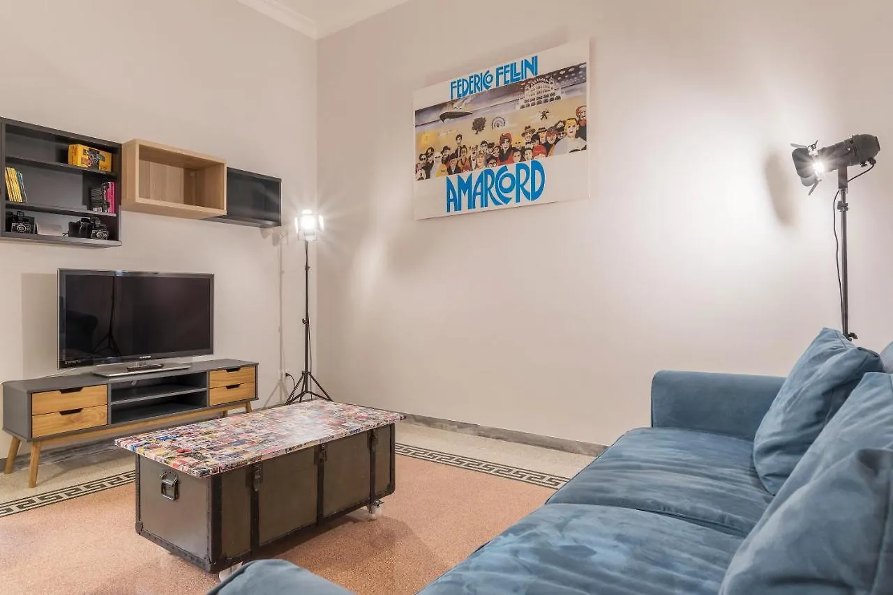 Daire Casa Fellini - Charme Holidays Roma