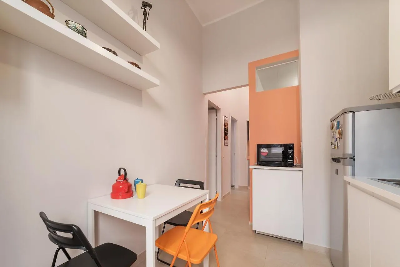 Casa Fellini - Charme Holidays Roma 0*,