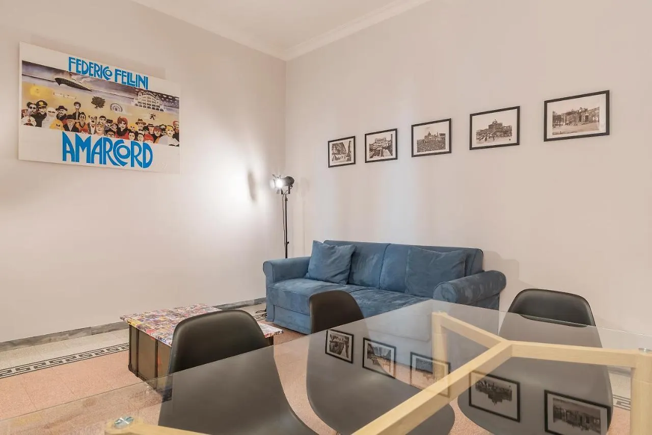 Daire Casa Fellini - Charme Holidays Roma İtalya